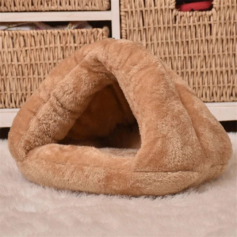 crème / L igloo pour chat
