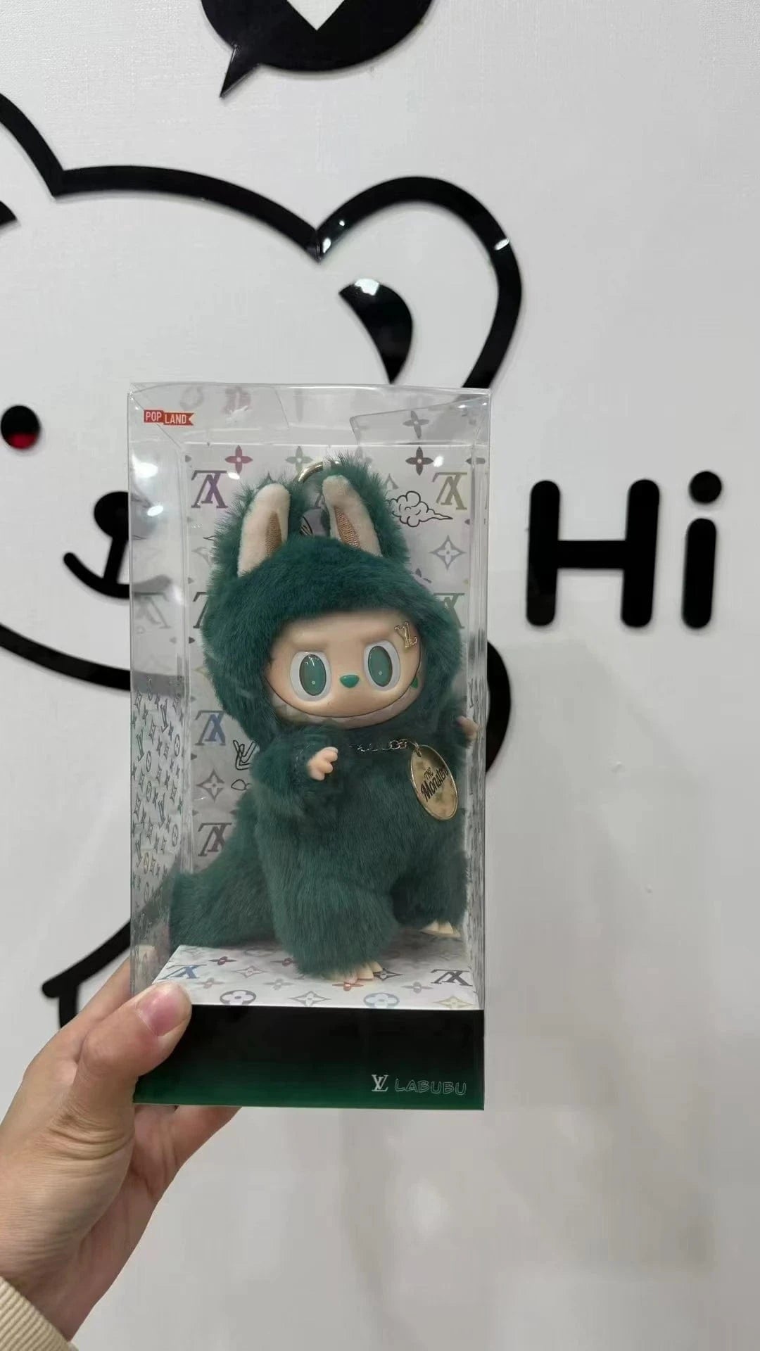 labubu avec boite