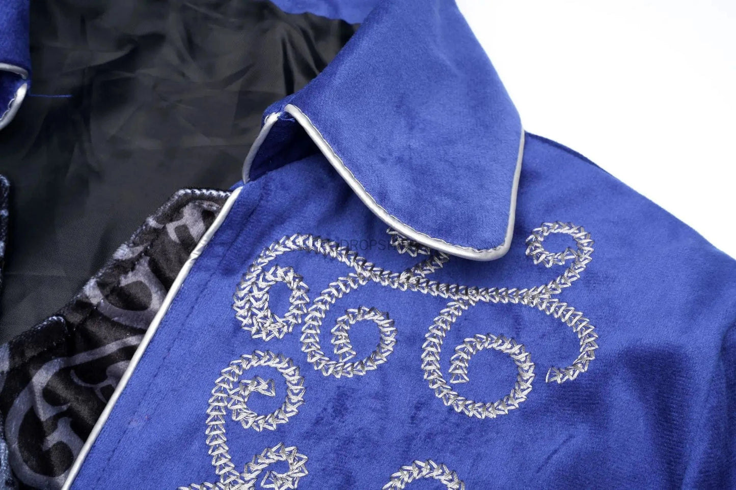 manteau médiéval