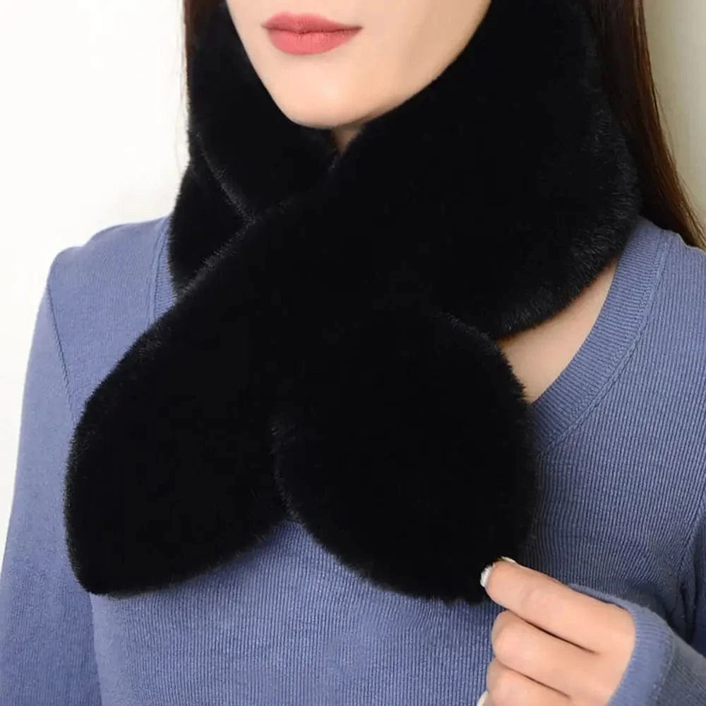 noir cache cou femme