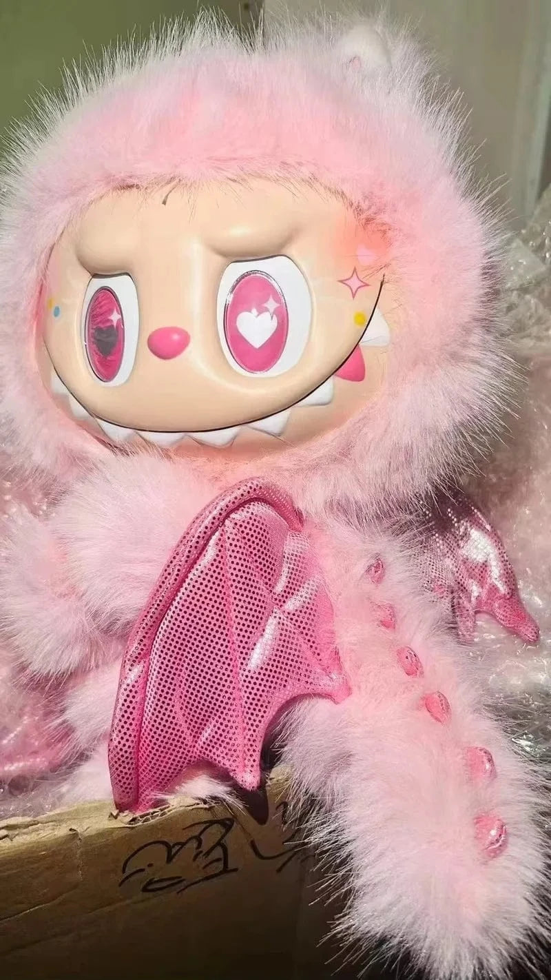 réplique monstre labubu 38cm