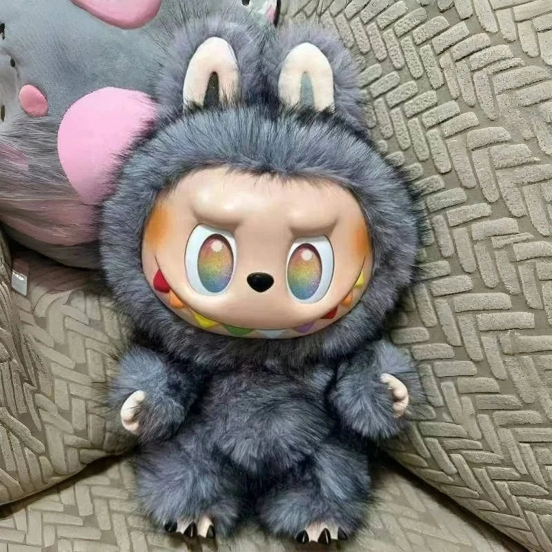 réplique monstre labubu 38cm