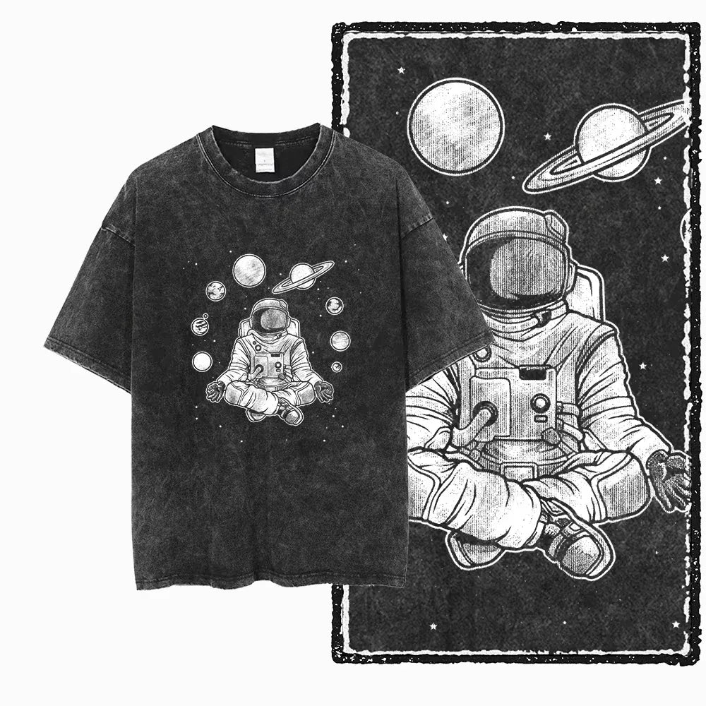 18 / M T-Shirt Space