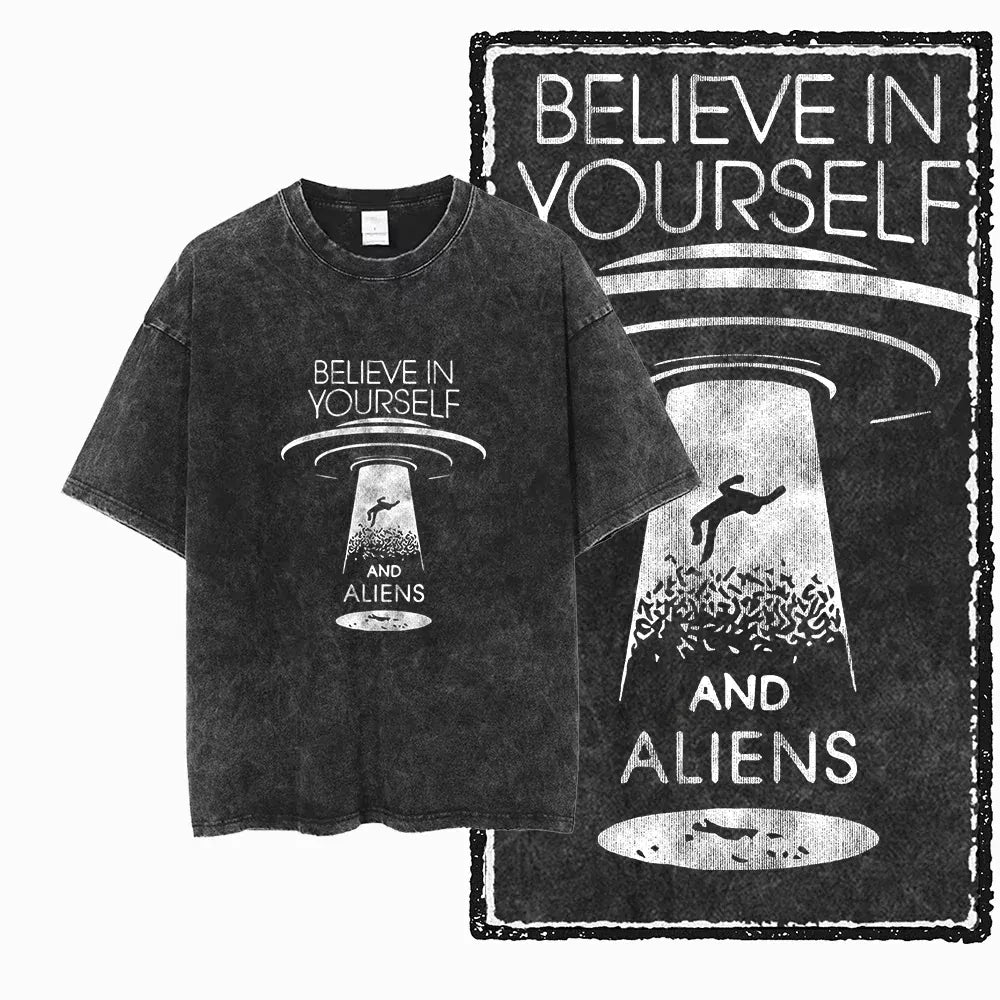21 / L T-Shirt Space