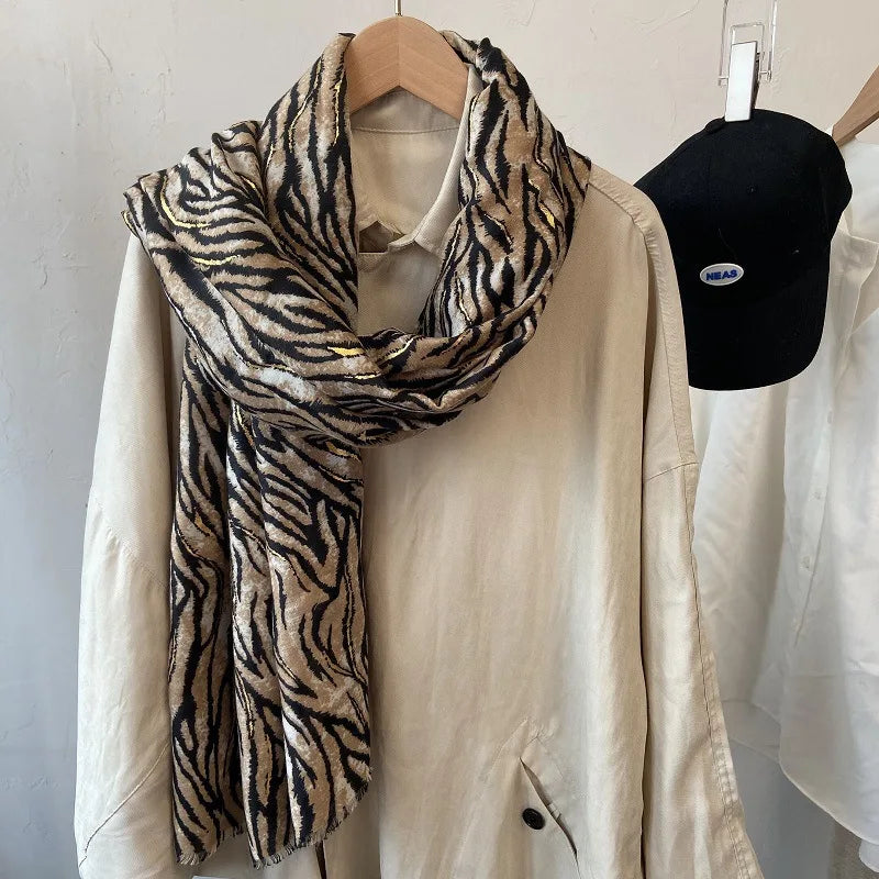 foulard léopard