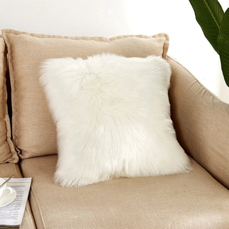 housse de coussin en fausse fourrure