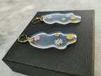 Boucles d’oreilles Boucles d’oreilles fleuries transparentes, pièce unique