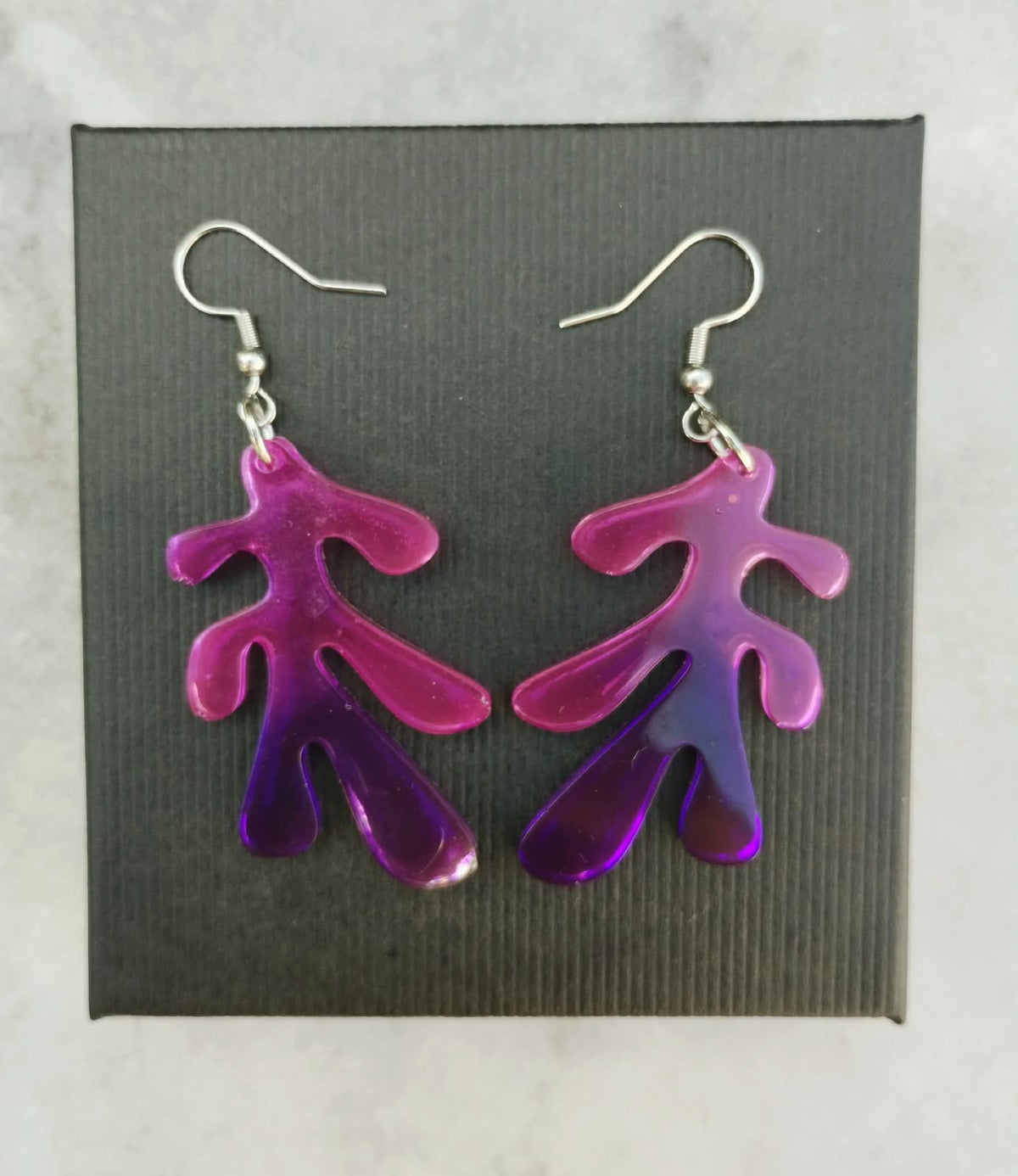 Boucles d’oreilles Boucles d’oreilles rose et violet en résine époxy