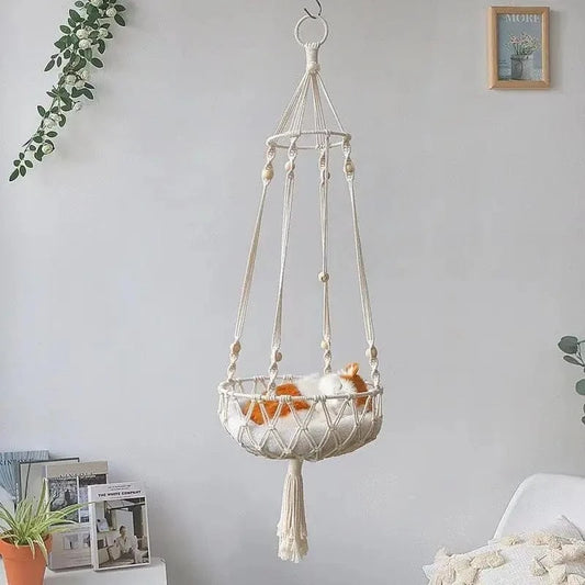 lit suspendu pour chat